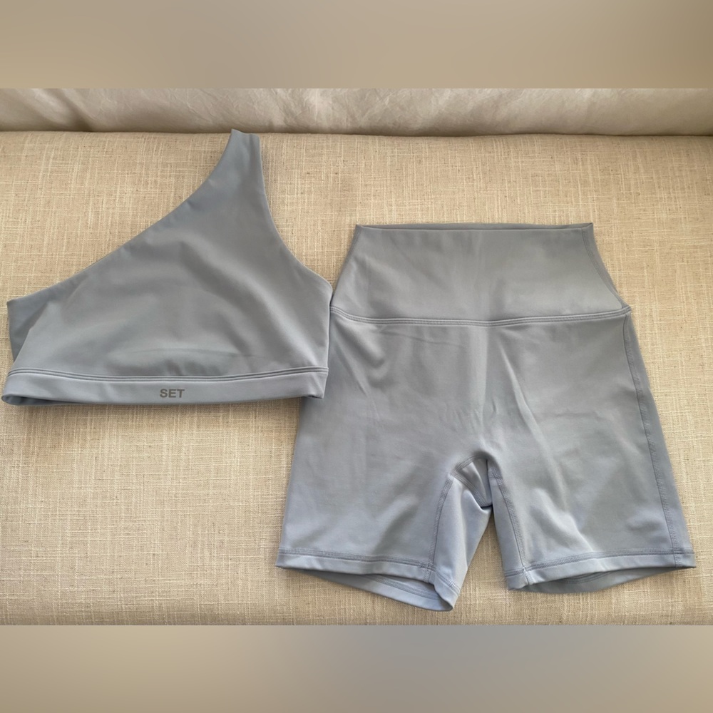 Set Active Luxform One Shoulder Bra & Shorts | Frost